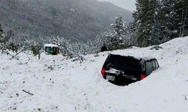 Avalanche conditions termed ‘extreme’, Lake County Sheriff warns ‘no travel’