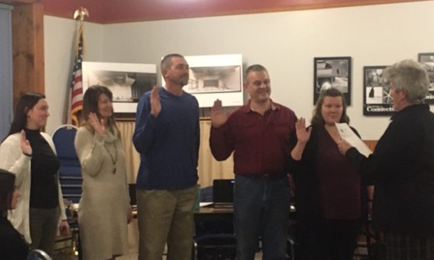New Buena Vistas School Board Members Sworn In
