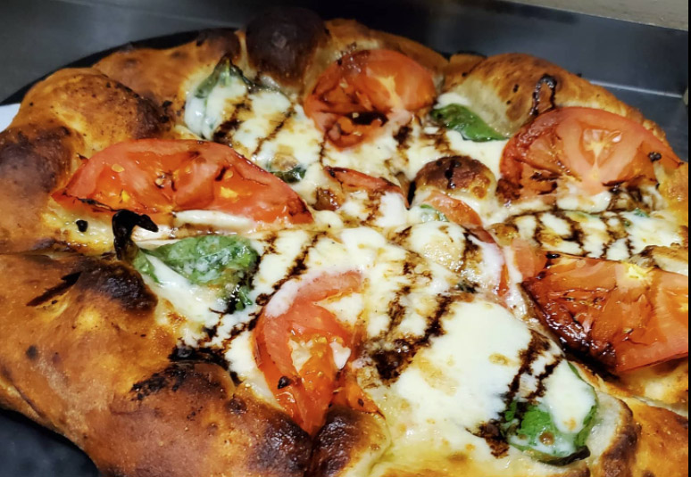 Craving pizza? Simple Eatery in BV has a pop-up solution